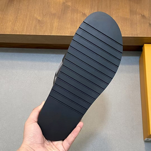 Chaussons décontractés pour hommes, vente chaude, design de créateur, noir, imprimé à carreaux classique, respirant, chaussons de sport de luxe pour une utilisation en extérieur - Product Image 6