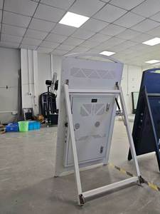 <span class=keywords><strong>Monitor</strong></span> Totem LCD da 55 Pollici per Interni ed Esterni, Schermo LCD ad Alta Luminosità con Batteria Integrata, Segnaletica Digitale - Product Image 2