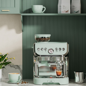 Cafetera Italiana 4 en 1 para el Hogar con Función de Espresso - Product Image 2