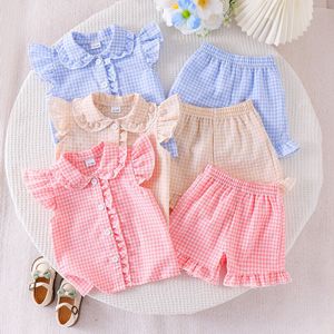 Ensemble 2 pièces léger et respirant pour petites filles, motif gingham, haut à manches volantées et revers, <span class=keywords><strong>short</strong></span> à taille élastique pour l'été et les jeux quotidiens - Product Image 1