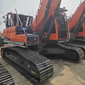 Excavadora Usada Doosan DX300 de 30 Toneladas, Modelo 2025, Maquinaria Pesada de Construcción, Bomba Kawasaki, Rodamiento, 159KW de Potencia, Caja de Cambios PLC, en Venta - Product Image 2