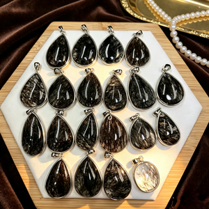 Cuarzo rutilado negro de 27-35 mm, piedra natural pulida artesanal, cristales energéticos, colgante para regalo de aniversario, precio de fábrica - Product Image 1