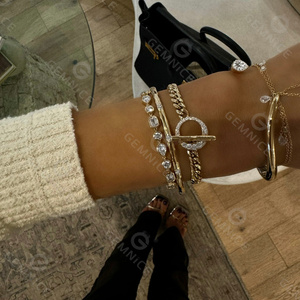 <span class=keywords><strong>Bracciale</strong></span> Tennis Gemnel Collezione 2026 con Zirconi Taglio Misto (Rotondo, a Goccia, Smeraldo) - Vendita all'Ingrosso per Rivenditori di Marca - Product Image 3
