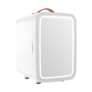 Mini-réfrigérateur blanc 8L pour cosmétiques avec fonction de maintien de température constante et de chauffage - Product Image 3