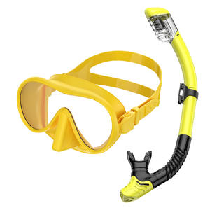 Set Completo per Snorkeling Unisex in Silicone Liquido e Materiale PC, Protezione Nasale e Boccaglio in Silicone, Prodotto a Shenzhen per Immersioni e Nuoto - Product Image 3