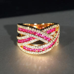 Anillo de cóctel T0805 de oro macizo de 18 quilates con rubí y diamantes engastados en pavé, diseño geométrico, joyería fina para boda de mujer - Product Image 6