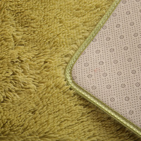 Tapis de salon uni style hôtelier carré en polyester lavable à la main à poils longs pour table basse et chevet de chambre