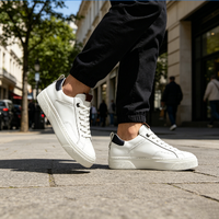 Vente en gros de baskets blanches pour hommes, printemps-été, semelle épaisse, baskets décontractées pour hommes, pour le travail et le quotidien