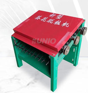 Usine <span class=keywords><strong>de</strong></span> haute qualité vente directe graines <span class=keywords><strong>de</strong></span> <span class=keywords><strong>tournesol</strong></span> décortiqueur batteuse <span class=keywords><strong>de</strong></span> graines graines <span class=keywords><strong>de</strong></span> <span class=keywords><strong>tournesol</strong></span> <span class=keywords><strong>coquille</strong></span> enlevant la Machine - Product Image 3