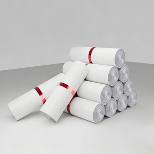 Bolsas de Plástico Impermeables para Envíos, 100% Material Virgen, Autosellables, Blancas, Gruesas, para Envíos de Comercio Electrónico, Origen Yiwu - Product Image 1