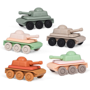 Voitures de train en silicone, jouets pour bébés à pousser et à faire rouler, design monobloc, jouets pour nourrissons, cadeaux d'<span class=keywords><strong>anniversaire</strong></span> pour garçon et fille de 1 <span class=keywords><strong>an</strong></span> - Product Image 1