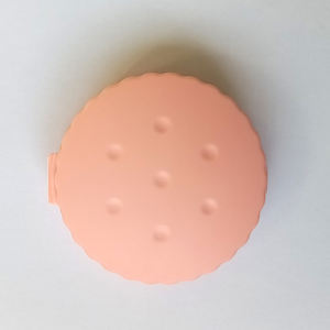 Caja organizadora de pastillas de plástico con forma redonda, 7 días, 8 compartimentos, para uso diario y de viaje - Product Image 4