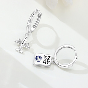 Nuevos pendientes de avión de latón blanco con circonitas, regalos creativos para mujer, precio de fábrica al por mayor - Product Image 2