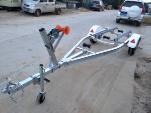 HOIRO Tek Dingilli Alüminyum Poli Platformlu Jet Ski Römorku 12 inç Uzunluk 4.05M 500kg Kapasite VIN DOT CE - Product Image 2