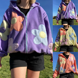 Sudadera con capucha de hockey para mujer con cremallera, bordado de parches florales, forro polar, 100% algodón, con bolsillo, corte regular - Product Image 5