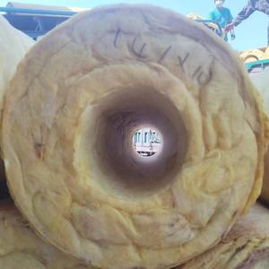 L'usine vend des tubes isolés en <span class=keywords><strong>laine</strong></span> <span class=keywords><strong>de</strong></span> <span class=keywords><strong>verre</strong></span> pour les réservoirs <span class=keywords><strong>de</strong></span> centrales électriques industrielles. Matériau d'isolation thermique - Product Image 1