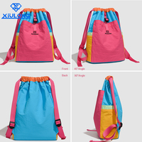 Sac de sport en gros, sac de voyage décontracté, sac à dos scolaire, sac de fitness, sac à cordon polyvalent pour activités de plein air, sac à dos sportif
