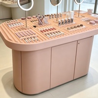 Comptoir de présentation de cosmétiques sur mesure de qualité supérieure avec éclairage LED, en matériaux MDF/métal/acrylique, pour la mode