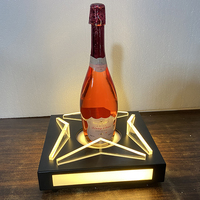 Présentoir à vin en plastique acrylique LED siège de lumière de vin lumineux porte-bouteille de Champagne Glorifier