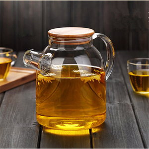 Teiera in vetro borosilicato resistente al calore all'ingrosso con coperchio e manico in bambù - Product Image 6