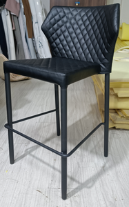 Chaise de salle à manger empilable américaine nouvel arrivage design populaire PU avec pieds en métal - Product Image 5