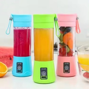 Mixeur Portable pour Jus de <span class=keywords><strong>Fruits</strong></span> USB Rechargeable, Blender Multifonction, Mini Presse-Agrumes à Main pour Milkshake et Smoothie, Bouteille-Tasse - Product Image 4