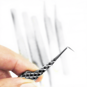 Pince à épiler pour extensions de cils RMI de haute qualité, en acier inoxydable, durable, logo personnalisable, poignée diamantée lisse, modèle 10 mm - Product Image 1