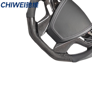 พวงมาลัยคาร์บอนไฟเบอร์สำหรับรถยนต์โตโยต้า ไรซ์ มาร์ค เอ็กซ์ GRX130 เล็กซัส IS250 IS350 GS300 แบบฐานแบน พร้อมระบบทำความร้อน และโลโก้สั่งทำ - Product Image 4