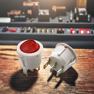 Nouveau 12V KCD1 interrupteur à bascule illuminé lumière rouge étanche marche-arrêt 10A 250VAC T85 pour voitures camions RVs bateaux appareils ménagers - Product Image 2