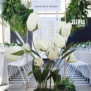 Fiori di <span class=keywords><strong>Tulipano</strong></span> Artificiali Realistici di Alta Qualità Giganti Fatti a Mano in Carta Crespa Moderni Ecologici Colori Vivaci per Matrimoni - Product Image 2