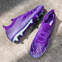 Chaussures de Football Transfrontalières Personnalisées Hommes Femmes Jeunes Baskets à Crampons Pointes de Football en Mesh Été Hiver Automne