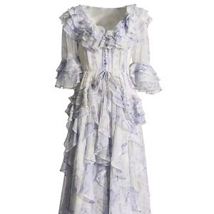 Romantico stile francese per le vacanze 2024 estate nuovo colletto a V <span class=keywords><strong>con</strong></span> tromba in corda lunga a <span class=keywords><strong>balze</strong></span>, vestito - Product Image 1