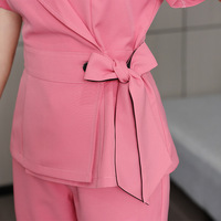 Nouvelle tenue de travail pour femme, col à nœud, manches courtes, polyester, pour thérapeute podologique, spa, uniforme de travail, printemps 2025, pas cher
