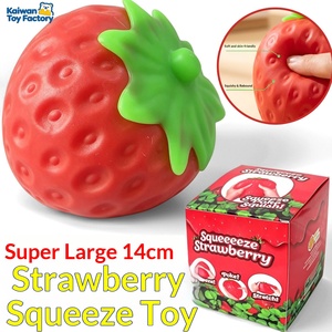 Fabricant de jouets squishy personnalisés en forme de fraise, jouet anti-stress souple et extensible, <span class=keywords><strong>cadeau</strong></span> promotionnel en gros, non toxique, sans BPA - Product Image 3