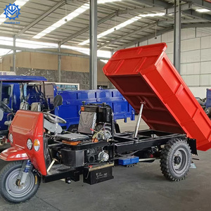รถสามล้อบรรทุกน้ำมันเบนซินสีแดงพร้อมกระบะยกเทสำหรับขนส่ง - Product Image 6