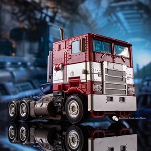 Juguete de Robot Transformable de Plástico para Niños Pequeños Taiba, Modelo Optimus Wasp, Dark Pillar y Hercules, Tamaño Película - Product Image 4