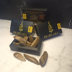 Los Mejores Láminas de Oudh Sanai Al-Ahram Premium con Rico Aroma Balsámico para Regalos de Lujo y Decoración del Hogar - Product Image 5