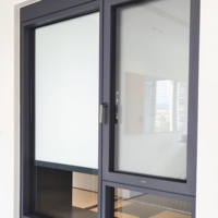 Ventana Abatible Tipo Louver Serie 113 de Alta Calidad, Insonorizada, para Cocina, Villa, Baño, Operación Manual, Marco de Aleación de Aluminio