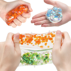 Juguete de descompresión de malta hexagonal con forma de garra de gato, de rebote lento, para alivio del estrés, de fábrica, transfronterizo, estilo 'pequeño libro rojo' - Product Image 4