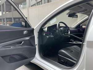 Venta caliente Hy Undai 2021 <span class=keywords><strong>Elantra</strong></span> 1.5L CVT GLX Elite Edition Sedan <span class=keywords><strong>Precio</strong></span> barato Coche usado Sedán - Product Image 4