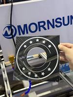 Machine de sablage au laser à fibre MORNSUN 2500*1300mm pour le traitement du verre LED et des miroirs intelligents