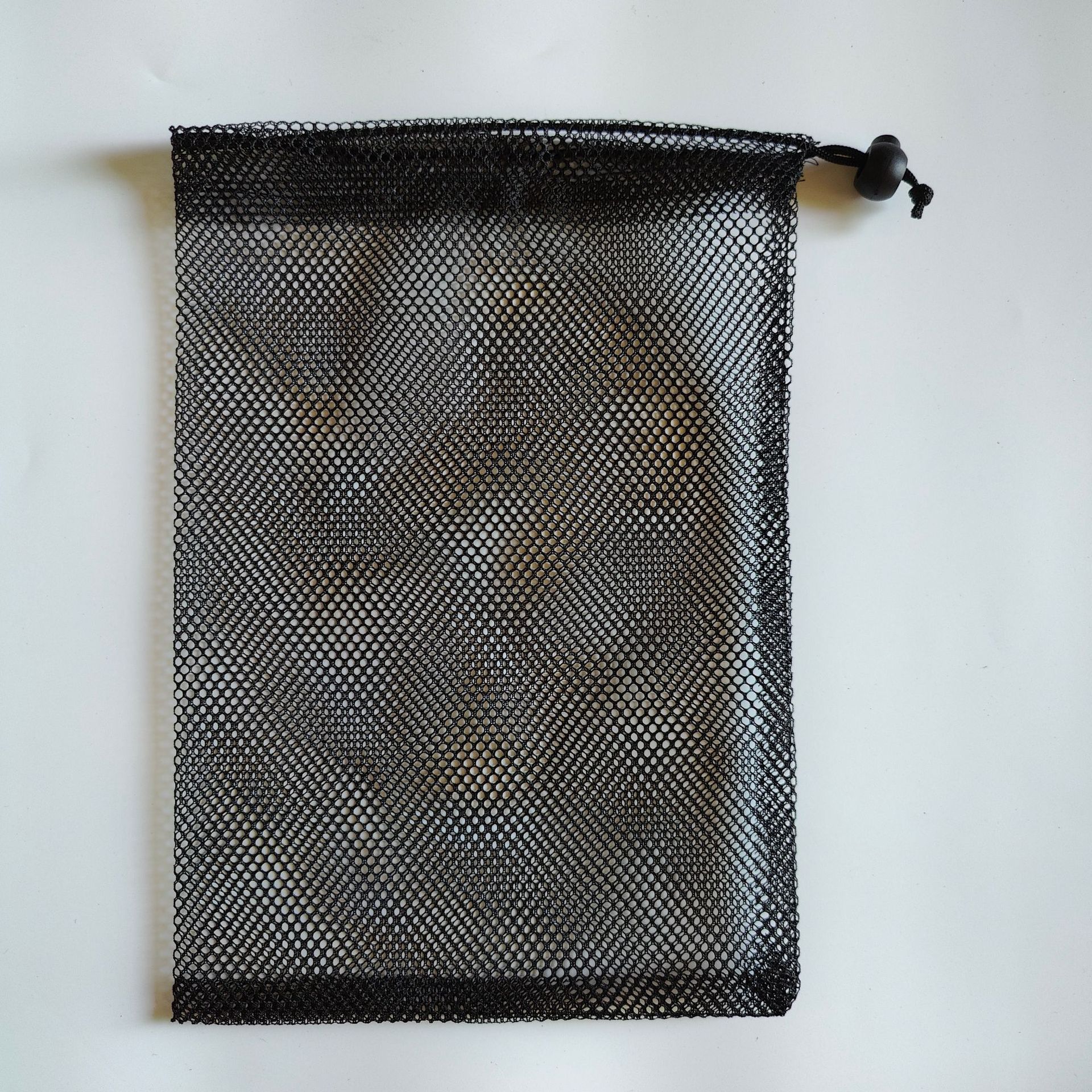 Bolsa de malla negra