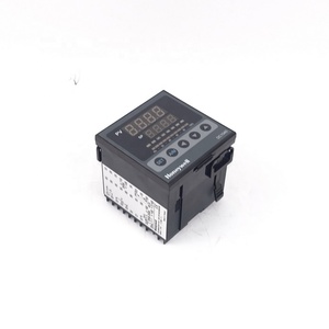 Contrôleurs numériques polyvalents Honeywell DC1040CR-301110-E, pour brûleur de chaudière - Product Image 3