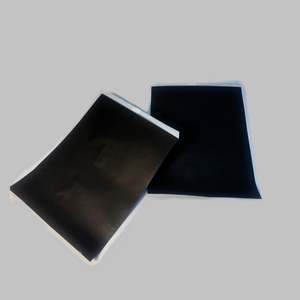 Bolsa de Papel Negra Personalizada de Gran Tamaño 30*40cm con Fondo Afilado y Cierre Autoadhesivo para Envío, Correo y Envoltura de Regalos - Product Image 2