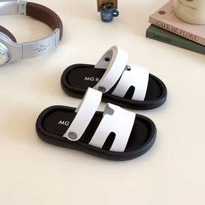 Sandali Estivi Nuovi per Bambini 1-12 Anni, <span class=keywords><strong>Scarpe</strong></span> da Spiaggia Morbide e Versatili Slip-on alla Moda per Ragazzi e Ragazze - Product Image 6