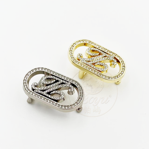 Hebilla <span class=keywords><strong>de</strong></span> Cinturón <span class=keywords><strong>de</strong></span> Metal con Letras Adornadas con <span class=keywords><strong>Diamantes</strong></span>, Hebilla <span class=keywords><strong>de</strong></span> Cinturón <span class=keywords><strong>de</strong></span> Moda <span class=keywords><strong>de</strong></span> Dos Tonos en <span class=keywords><strong>Oro</strong></span> <span class=keywords><strong>y</strong></span> Plata <span class=keywords><strong>de</strong></span> 1.6 cm - Product Image 4