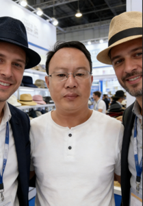 Бейсболки с индивидуальной 3D вышивкой логотипа и букв, 5-панельные, с застежкой-защелкой, оптом, регулируемые, унисекс - Product Image 2