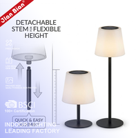 Lampe de table portable 2-en-1 solaire et USB-C à tige détachable, rechargeable, sans fil et à intensité variable pour l'extérieur, idéale pour la décoration de jardin et de fêtes.