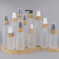 Flacon compte-gouttes en verre givré de 30 ml, 50 ml, 60 ml, 100 ml, 120 ml avec bouchon en bambou, rechargeable, pour emballage d'huiles essentielles et de soins de la peau