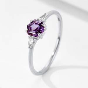 UM JEWELRY - Anillo de Cóctel de Plata de Ley 925 con Baño de Rodio para Mujer, con Forma de Gota de Agua y Circonita Verde, para Fiesta - Product Image 3